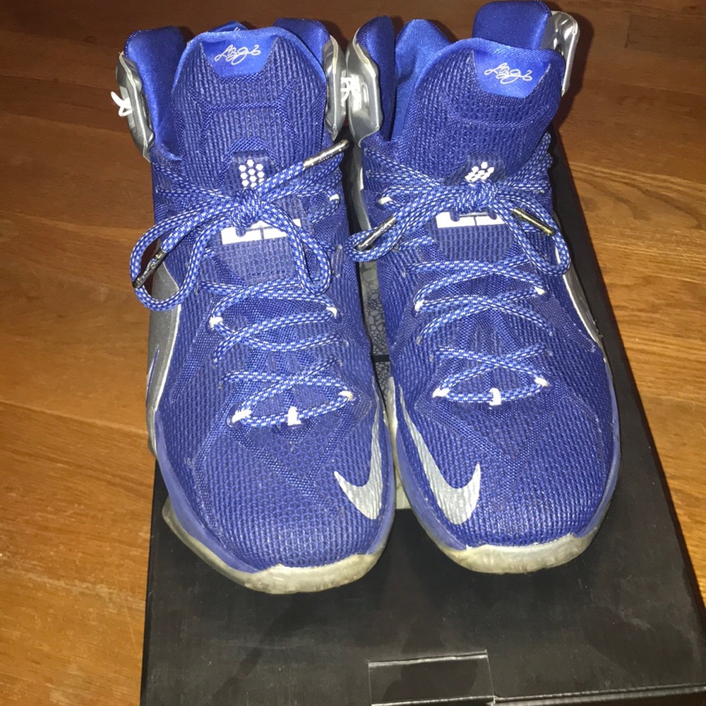 Lebron XII